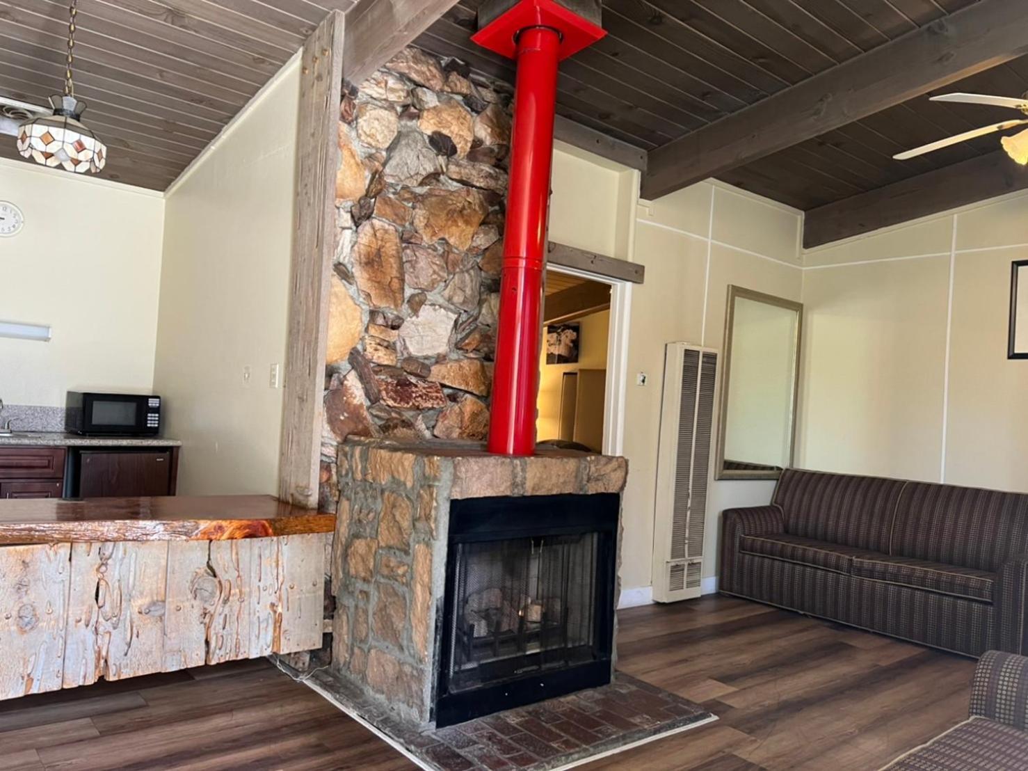 Omeo Suites Big Bear Біг-Бер-Лейк Номер фото